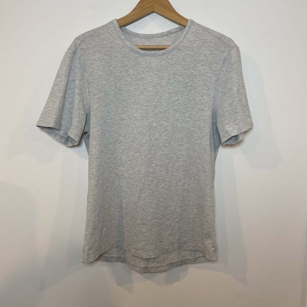 Men's Lululemon T Shirt Short Sleeve Gray Medium M